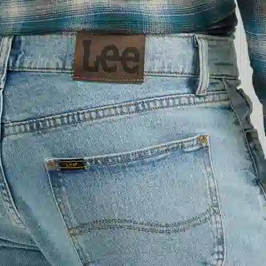Lee