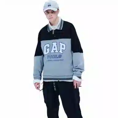 GAP F/CE Fleece Sweatshirt