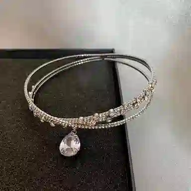 克拉日记 夸张闪钻高级小众设计感新娘婚纱礼服旅拍配饰锁骨链 琉璃 玉石项链 女款