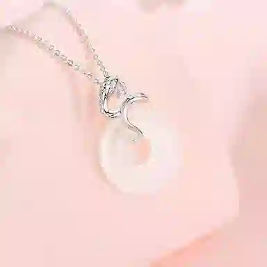 幸囍礼 灵蛇好运平安扣 十二生肖蛇来运转幸福美满平安喜乐 国风优雅气质百搭锁骨链 玉髓 玉石项链 男女同款情侣款