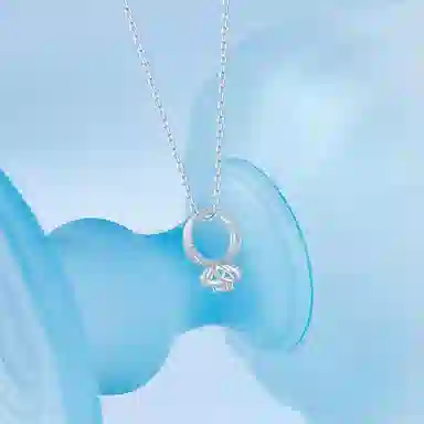 S925