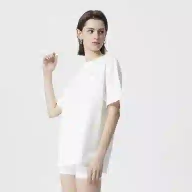 ellesse Logo Embroidered Crewneck T-Shirt