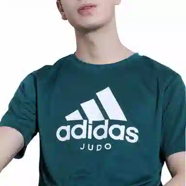 adidas Logo T