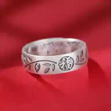 999