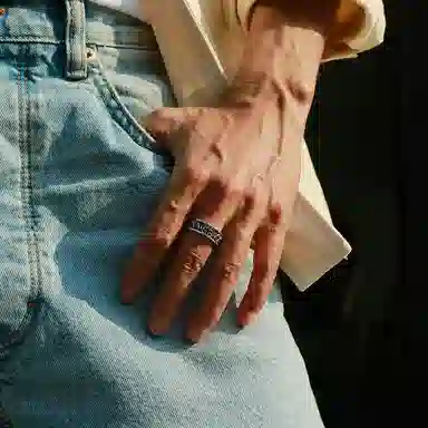 IDEAGEMER Thorn Cross Ring