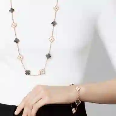 Van Cleef Arpels Alhambra Vintage 18k