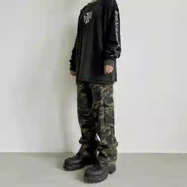 False Perception Distressed Cross Logo Long Sleeve Pullover Black