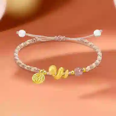 999