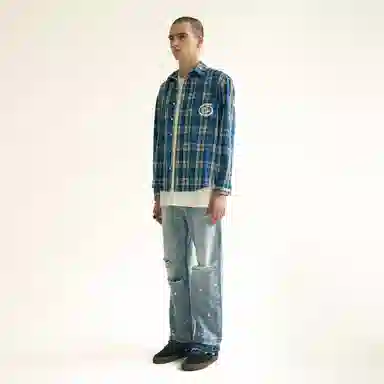 False Perception Angle Inside Shirt