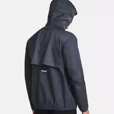 Under Armour UA Launch Trail logo