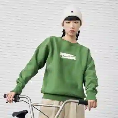 Champion Reverse Weave Logo