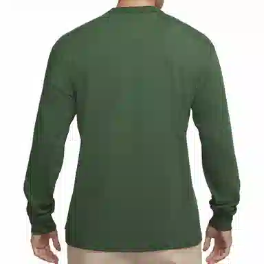 Nike Sportswear Premium Essentials Logo