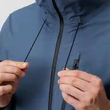 HELLY HANSEN Logo