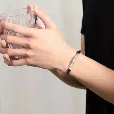 S999