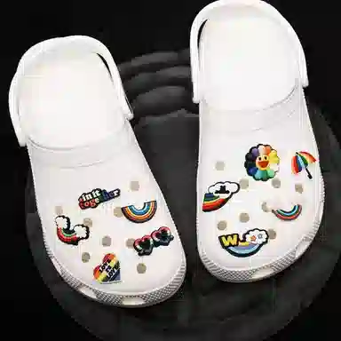crocs