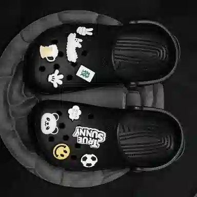crocs