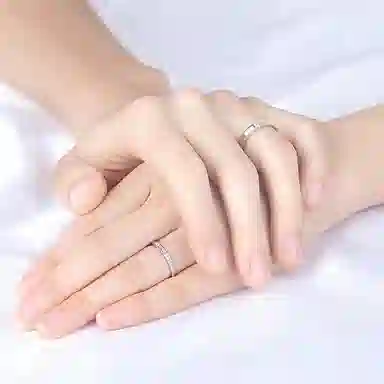S925