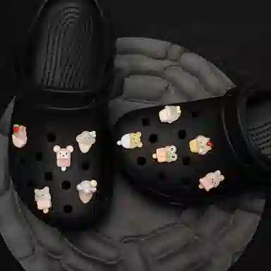 10 crocs