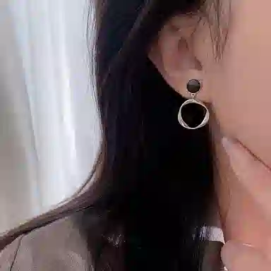 TRVMOE 999