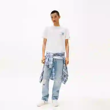 Tommy Hilfiger T