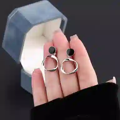 TRVMOE 999
