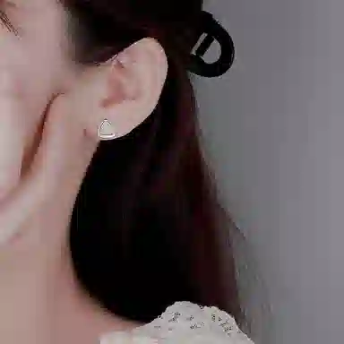 TRVMOE 999