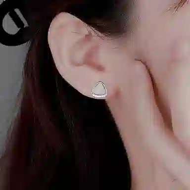 TRVMOE 999