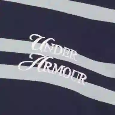 Under Armour Sports Club T