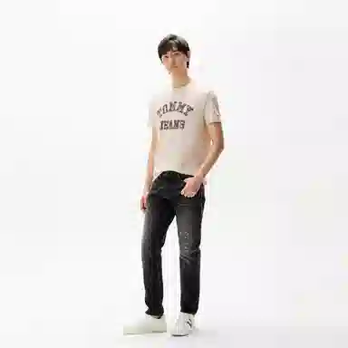Tommy Hilfiger T