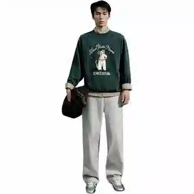 PEACEBIRD MEN Embroidered Crewneck Sweatshirt Dark Green