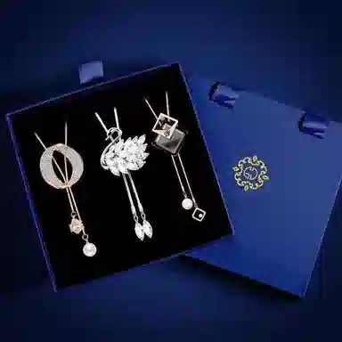 缔晶 精致轻奢加长款天鹅礼盒 优雅时尚造型感外套 合金 项链 女款