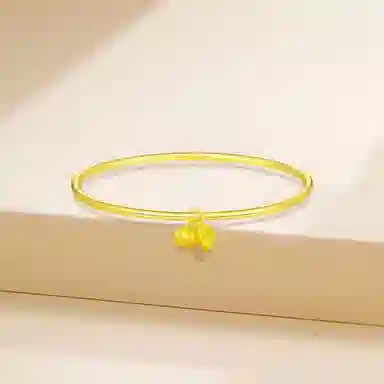 999