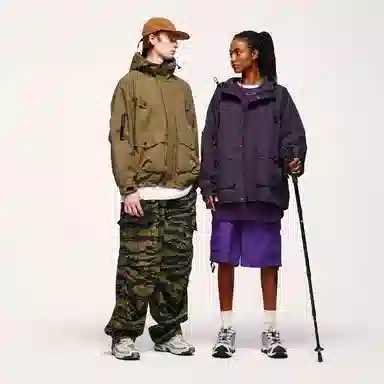 膨胀潮牌 户外休闲立体口袋连帽夹克外套 男女同款