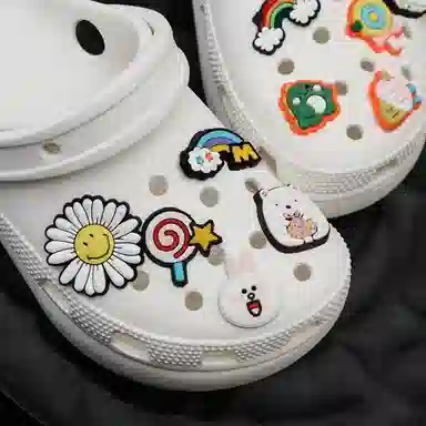 crocs