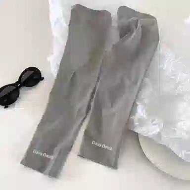 优幽兰 休闲简约纯色高级感防冰袖时尚百搭夏季宽松透气防紫外线骑行开车开车神器护手臂 锦纶和氨纶 防晒袖 男女同款情侣款