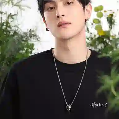 MISS XIA JWY