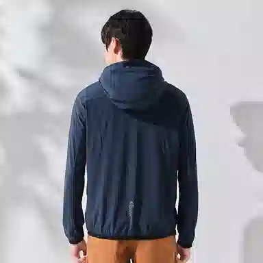 探路者 纯色户外弹力轻薄连帽夹克外套 男款