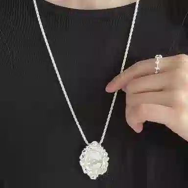 Qurioustone 925