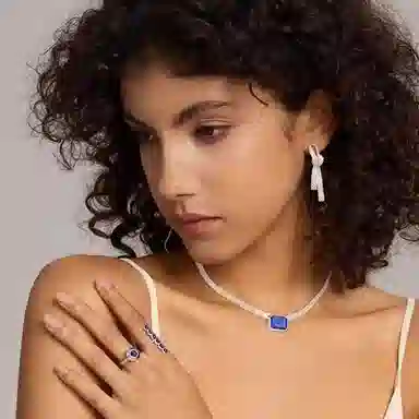 Qurioustone 925