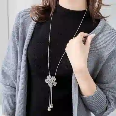 缔晶 优雅时尚长款蝴蝶礼盒 奢华精致毛衣外套配饰套装 合金 项链 女款