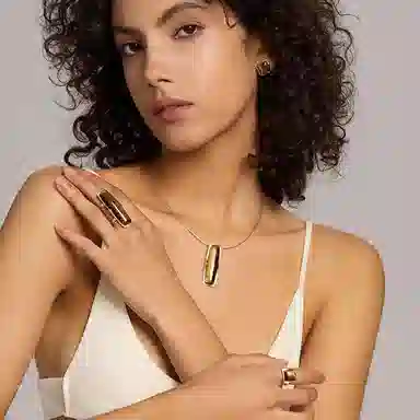 Qurioustone