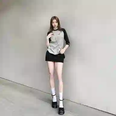 Champion T
