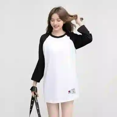 Champion T