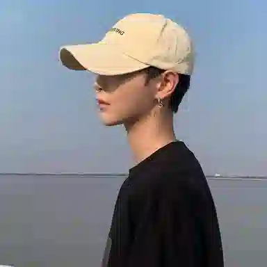 优幽兰 时尚百搭小众设计感大头围显脸小字母刺绣韩版透气户外旅行推荐 棉 棒球帽鸭舌帽太阳帽 男女同款情侣款