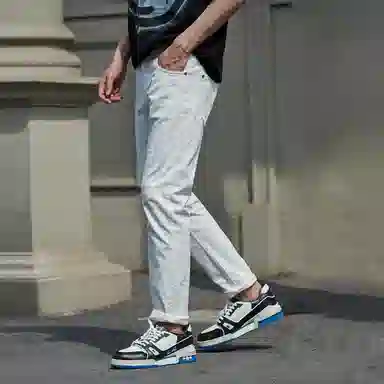 23R+