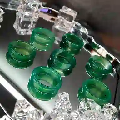 MY WORLD BEGINS AND ENDS WITH YOU