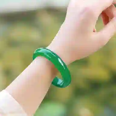 MY WORLD BEGINS AND ENDS WITH YOU