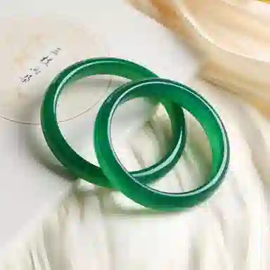 MY WORLD BEGINS AND ENDS WITH YOU