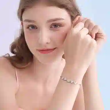 Hello Kitty ins 925 kt