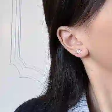 S999